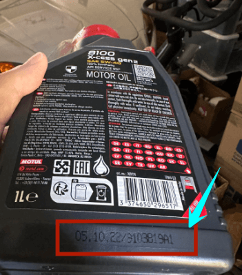 Does engine oil have an expiration date